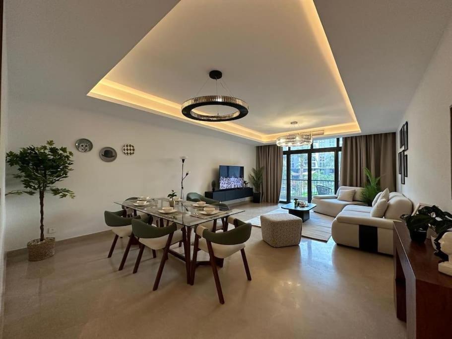 Apartment Access -lux Smart Homes- 3bedr- Cfc *